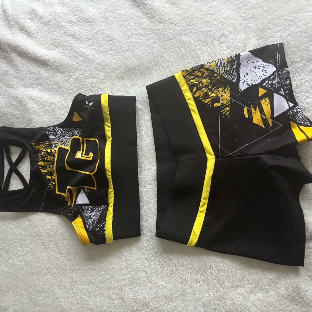 Black and Yellow Top Gun Practice Wear